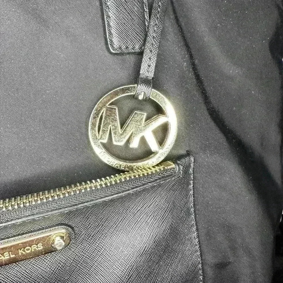 Michael Kors Ariana Large Nylon ToteShoulder Bag with Leather Handles Black! - Picture 3 of 10